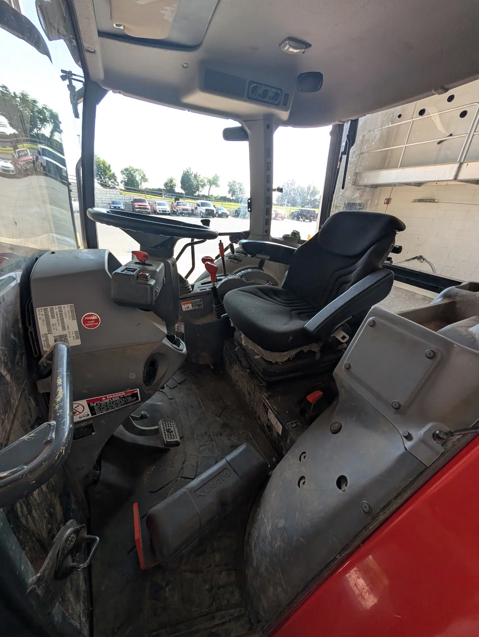 Kubota M5-111HDC12-1