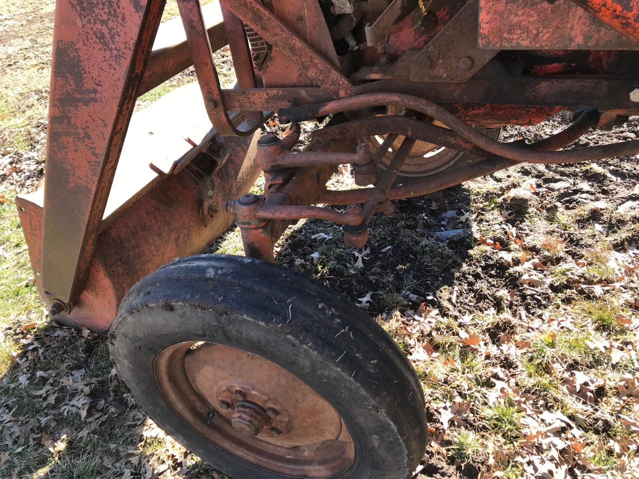 Allis Chalmers D12