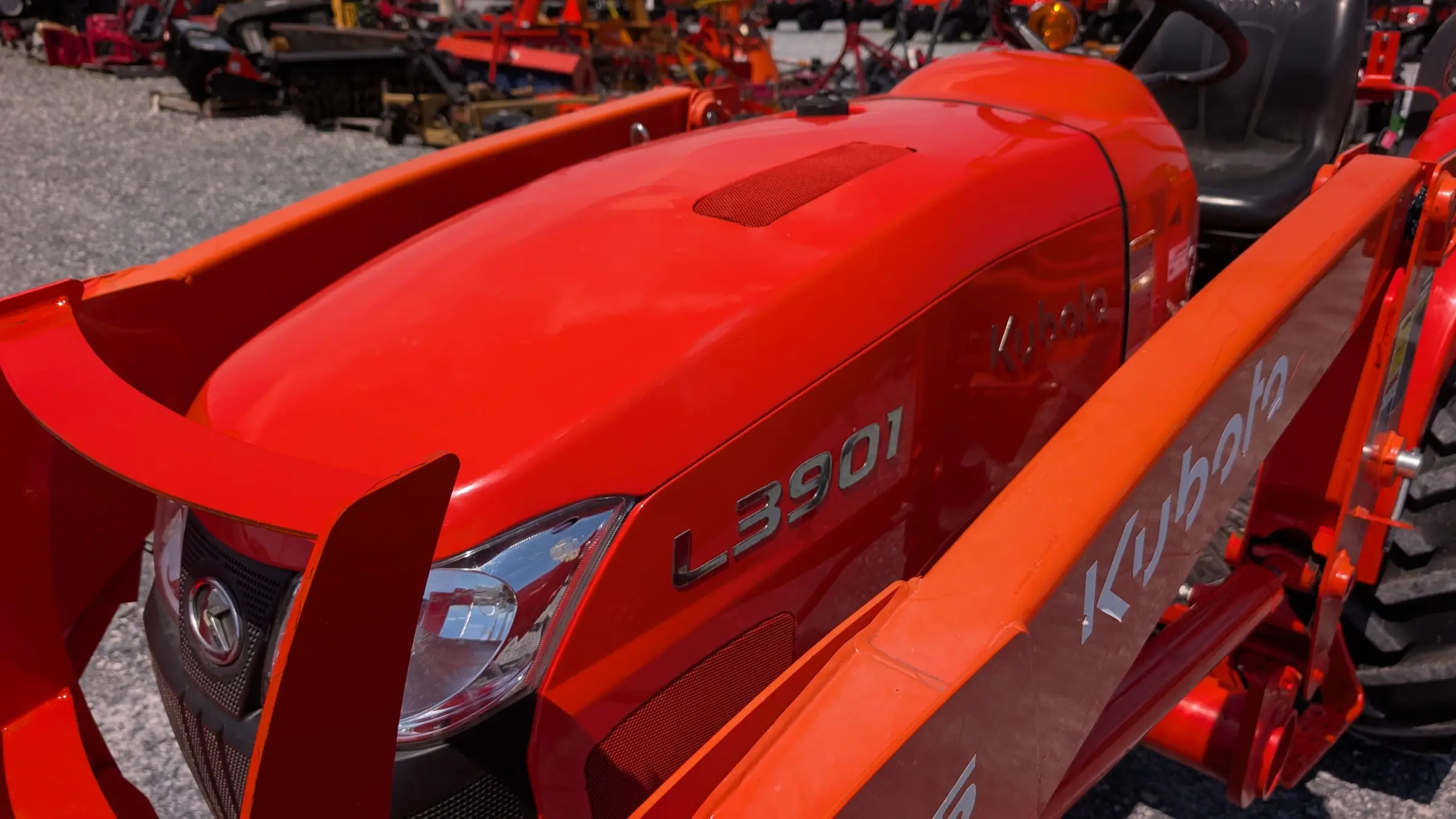Kubota L3901HST