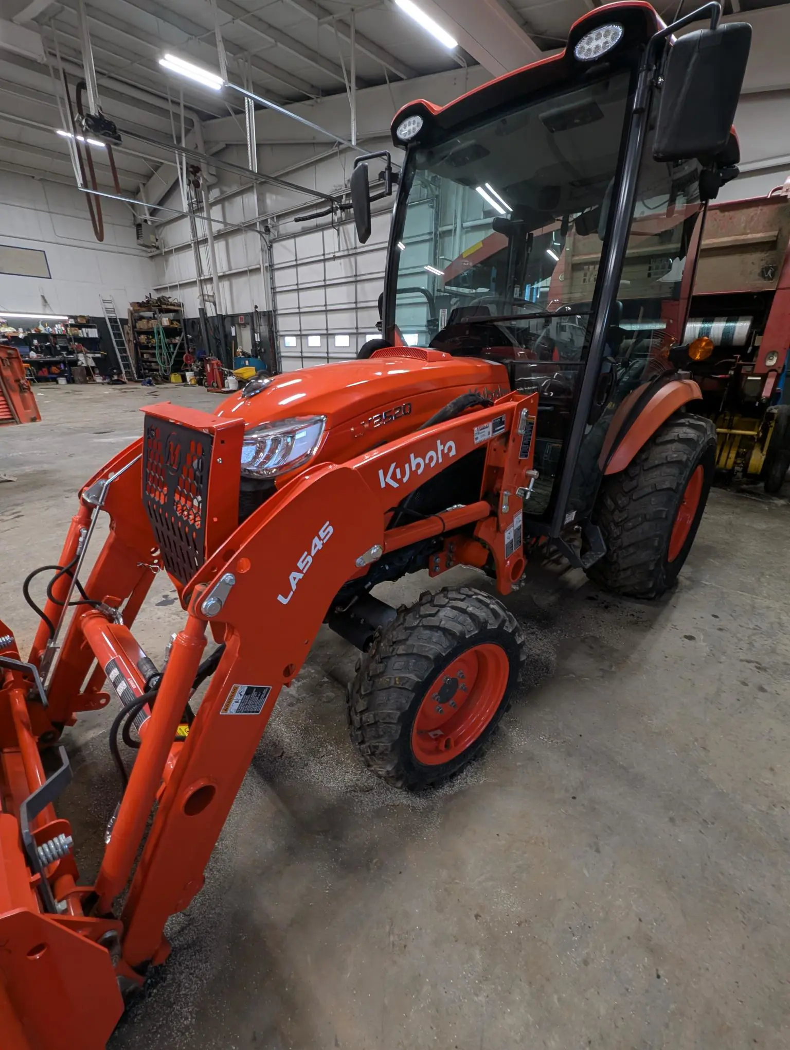 Kubota LX3520HSDC