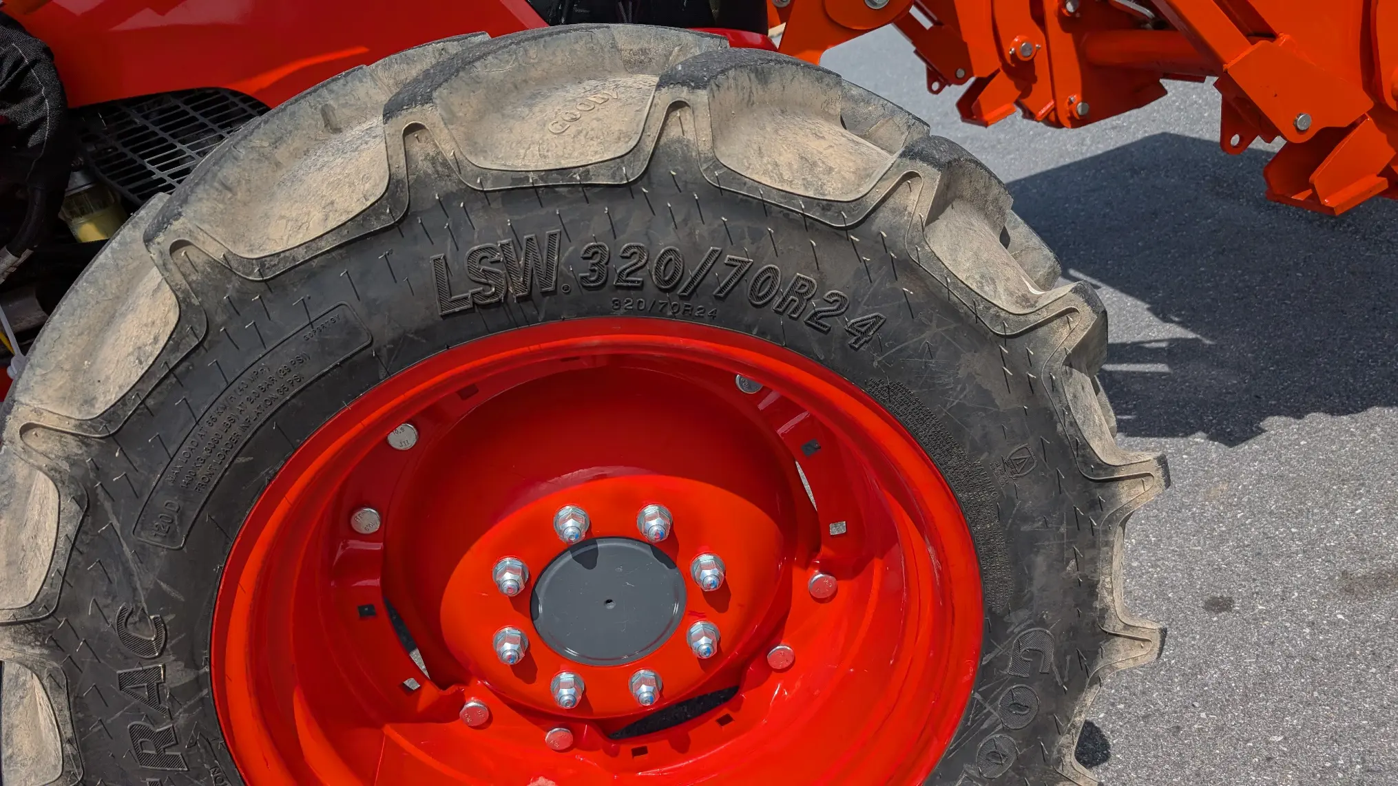 Kubota M7060HD