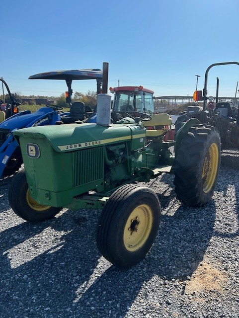 John Deere 1020