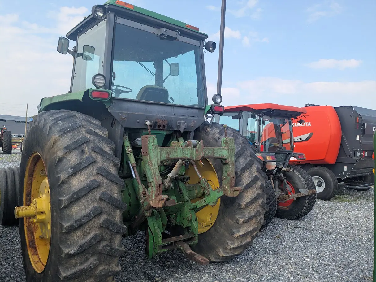 John Deere 4840