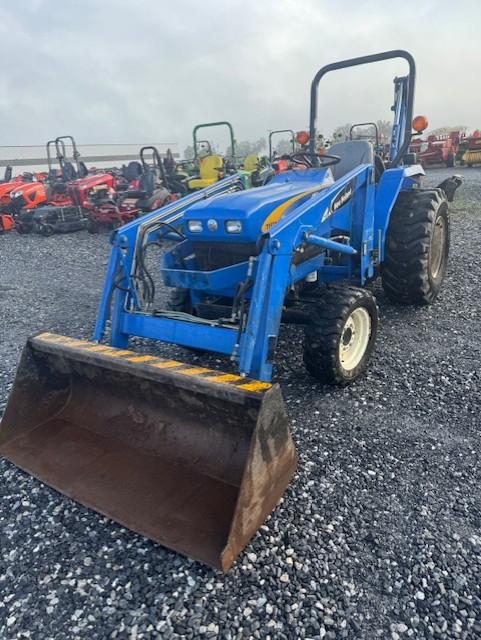 New Holland T1520