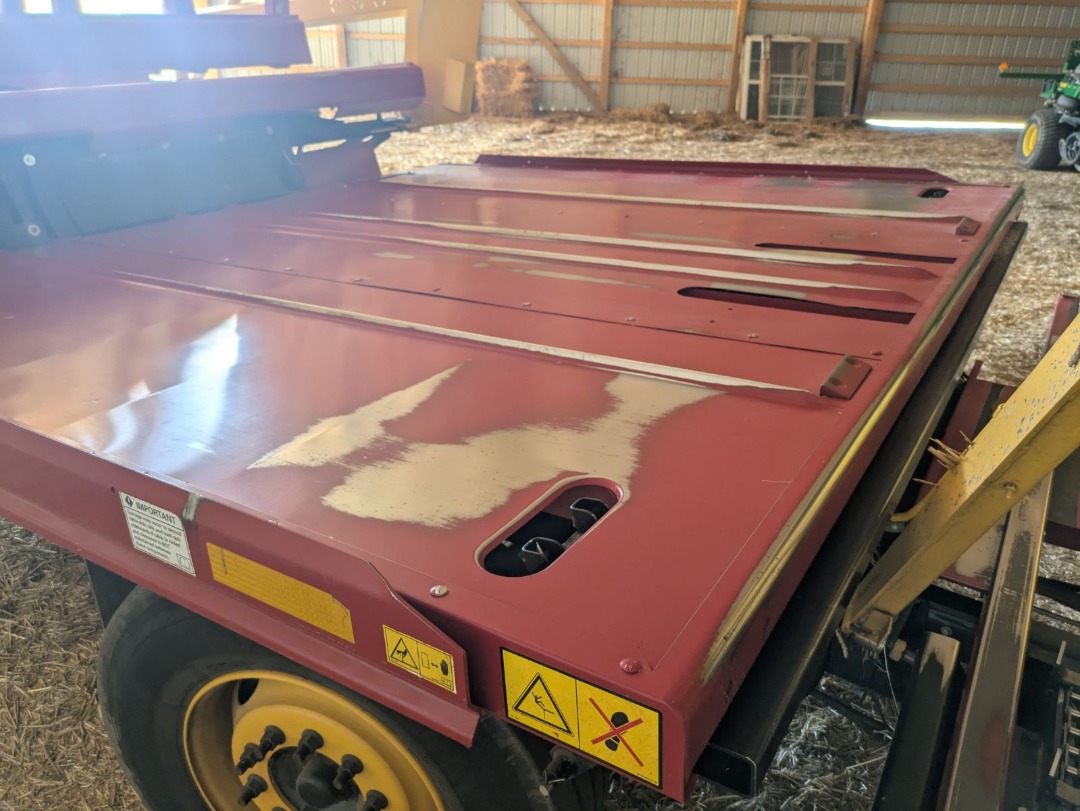 New Holland STACKCRUISER 102