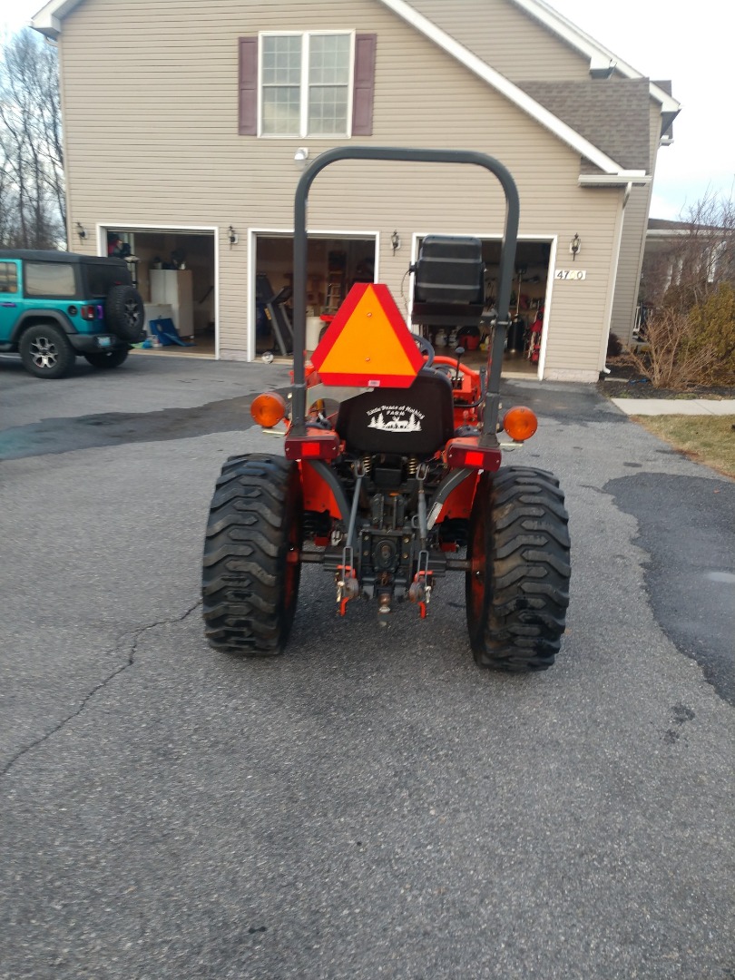 Used Kubota B7500HSD