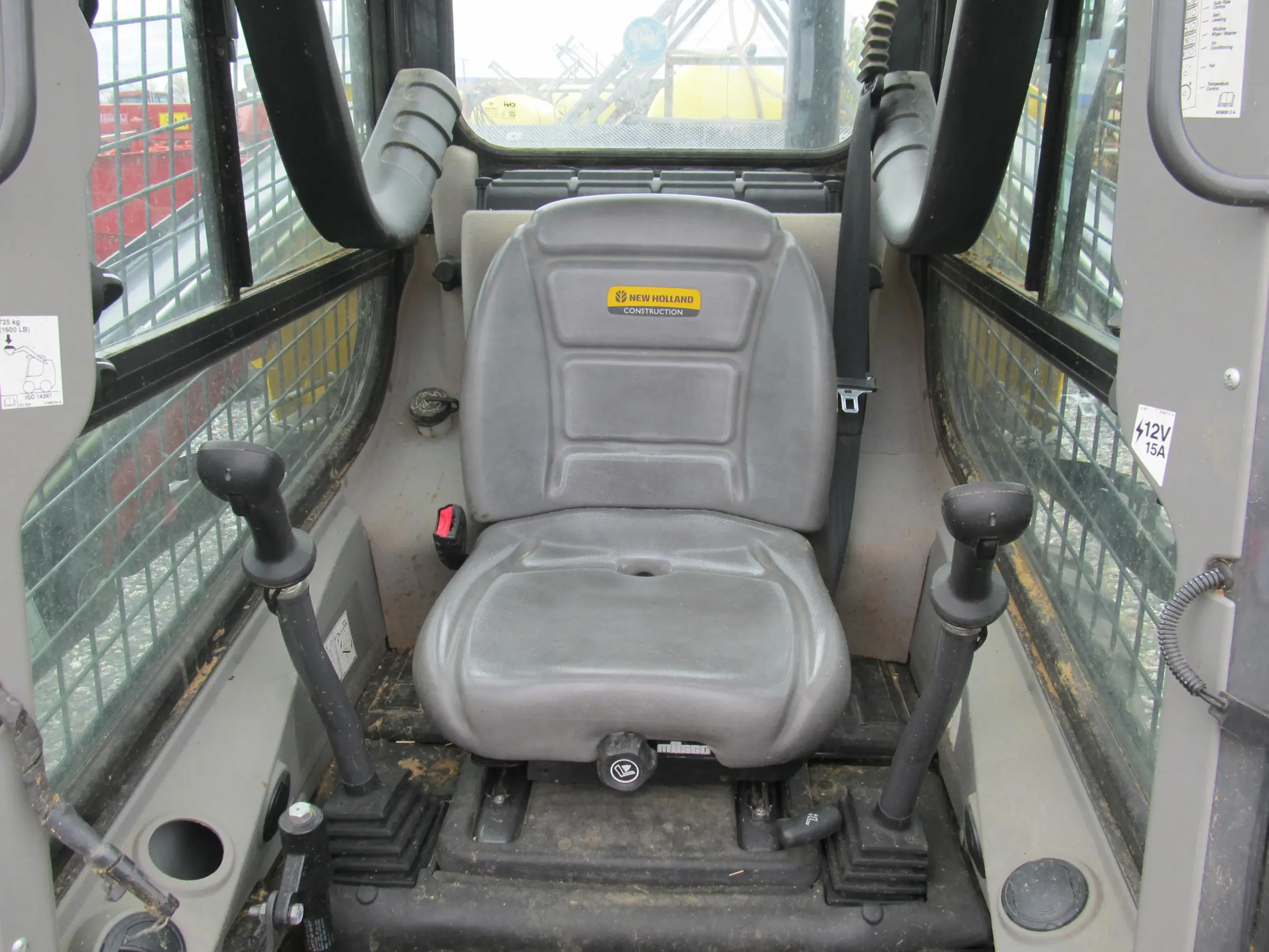New Holland L316