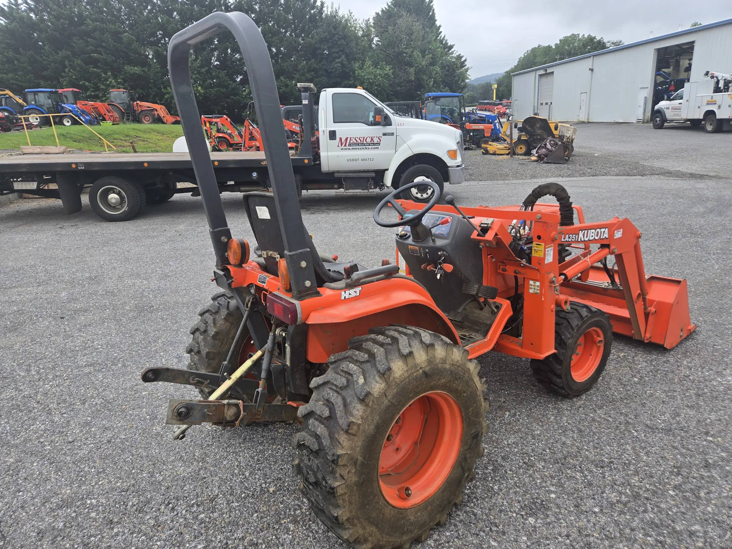 Kubota B2400HSD