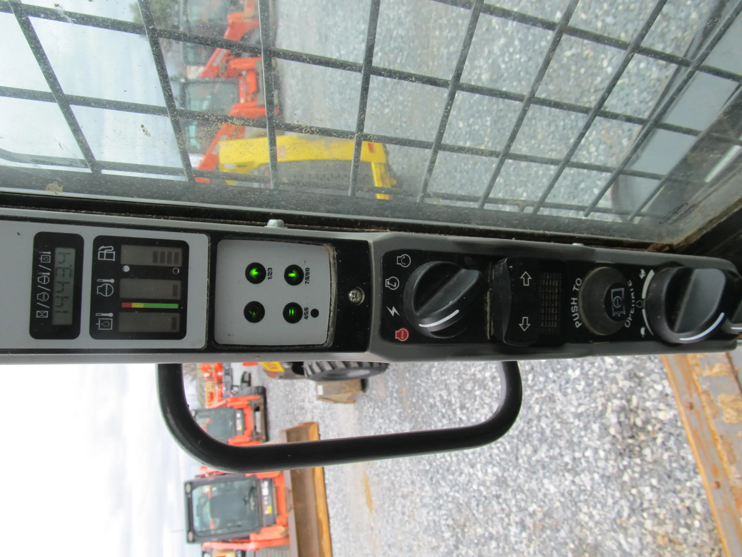 New Holland L316