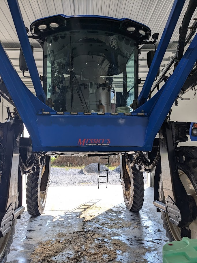 New Holland SP310F