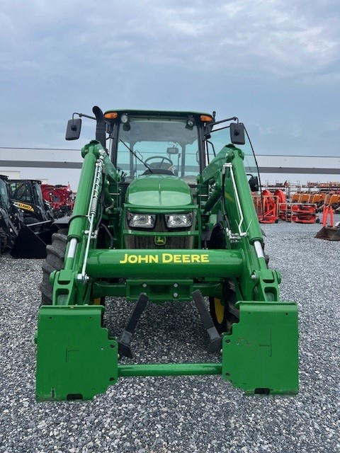 John Deere 5090M