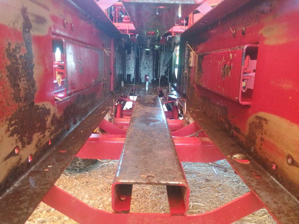 New Holland BC5070 HAYLINER