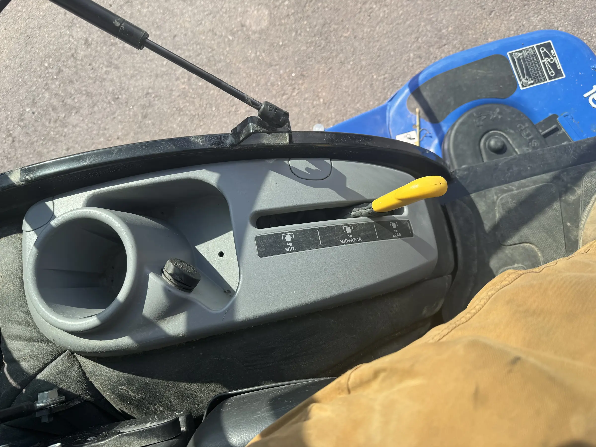 New Holland 25S