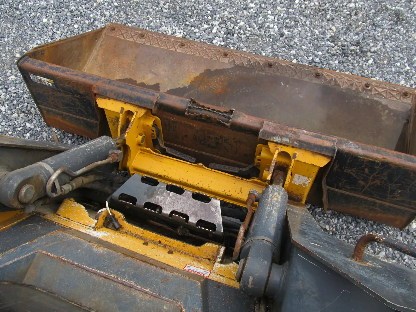 John Deere 333D