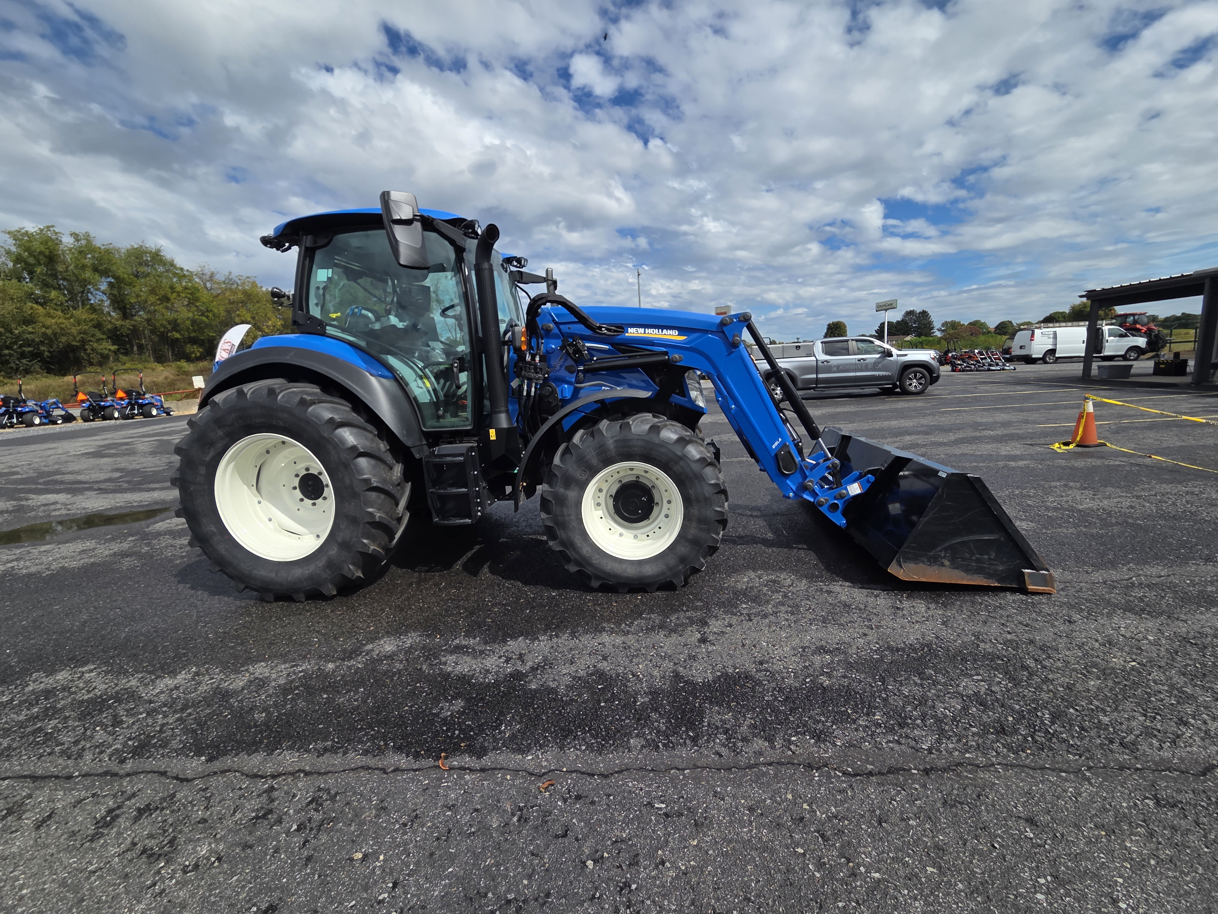 New Holland T5.140