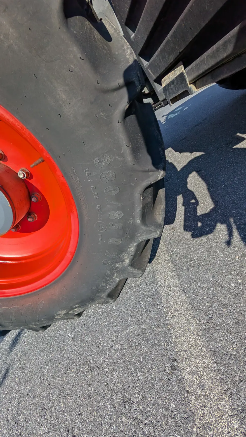 Kubota M7-172D
