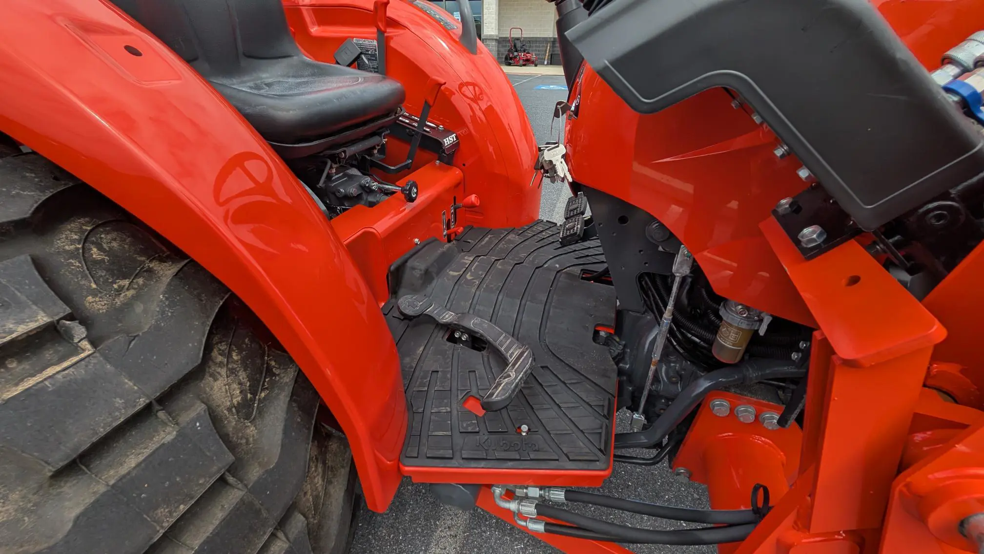 Kubota L4701HST