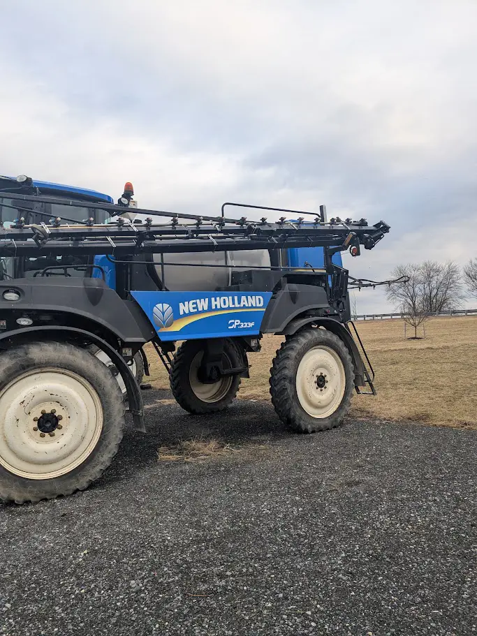 New Holland SP.333F