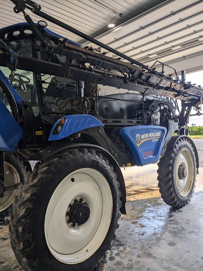 New Holland SP310F