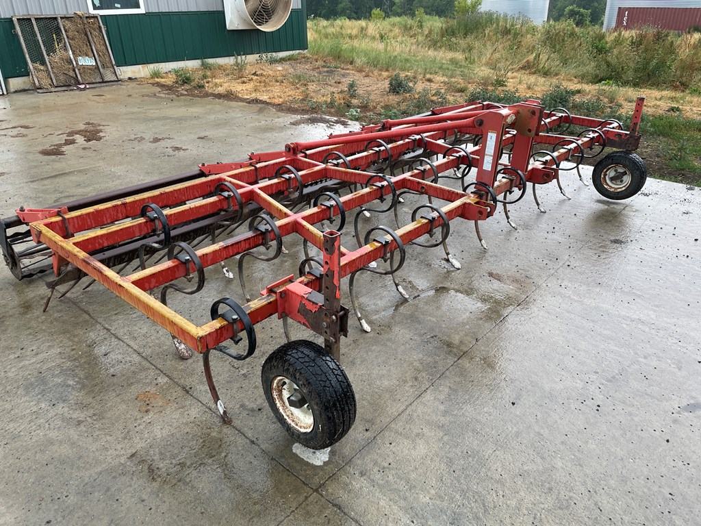 Unverferth Perfecta II