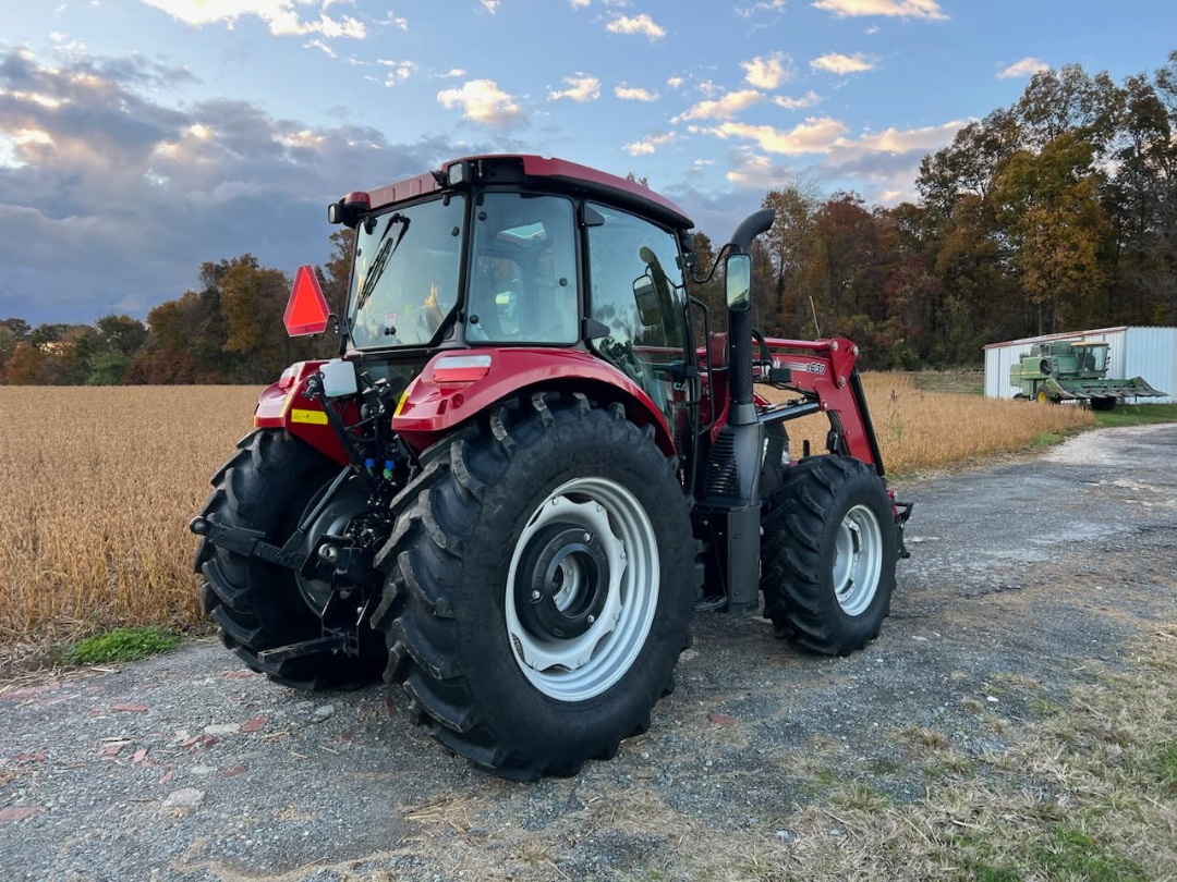 Case-IH FARMALL 120C