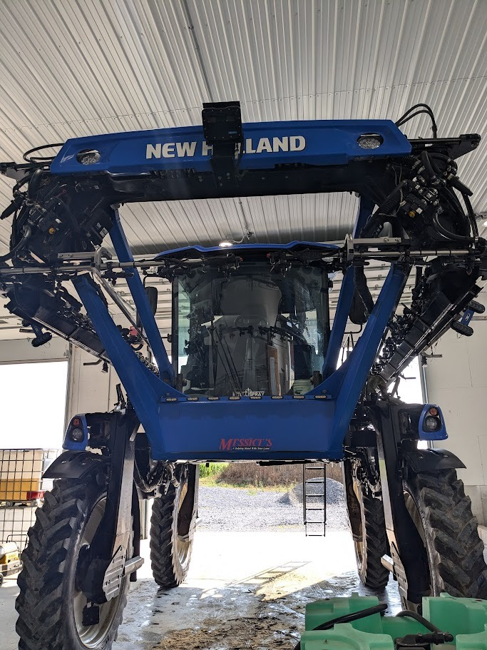 New Holland SP310F