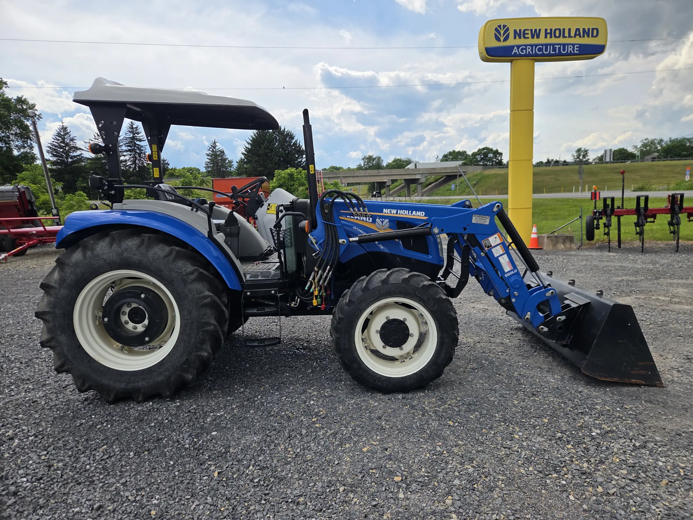 New Holland WM75