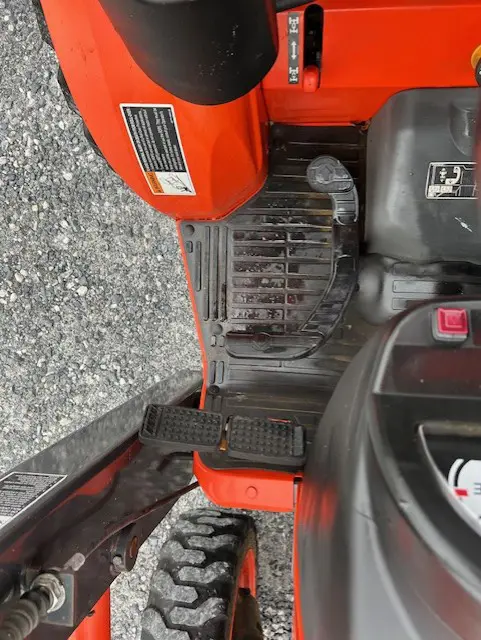 Kubota B26