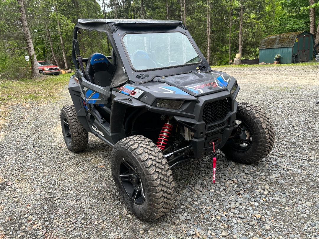 Polaris Rzr