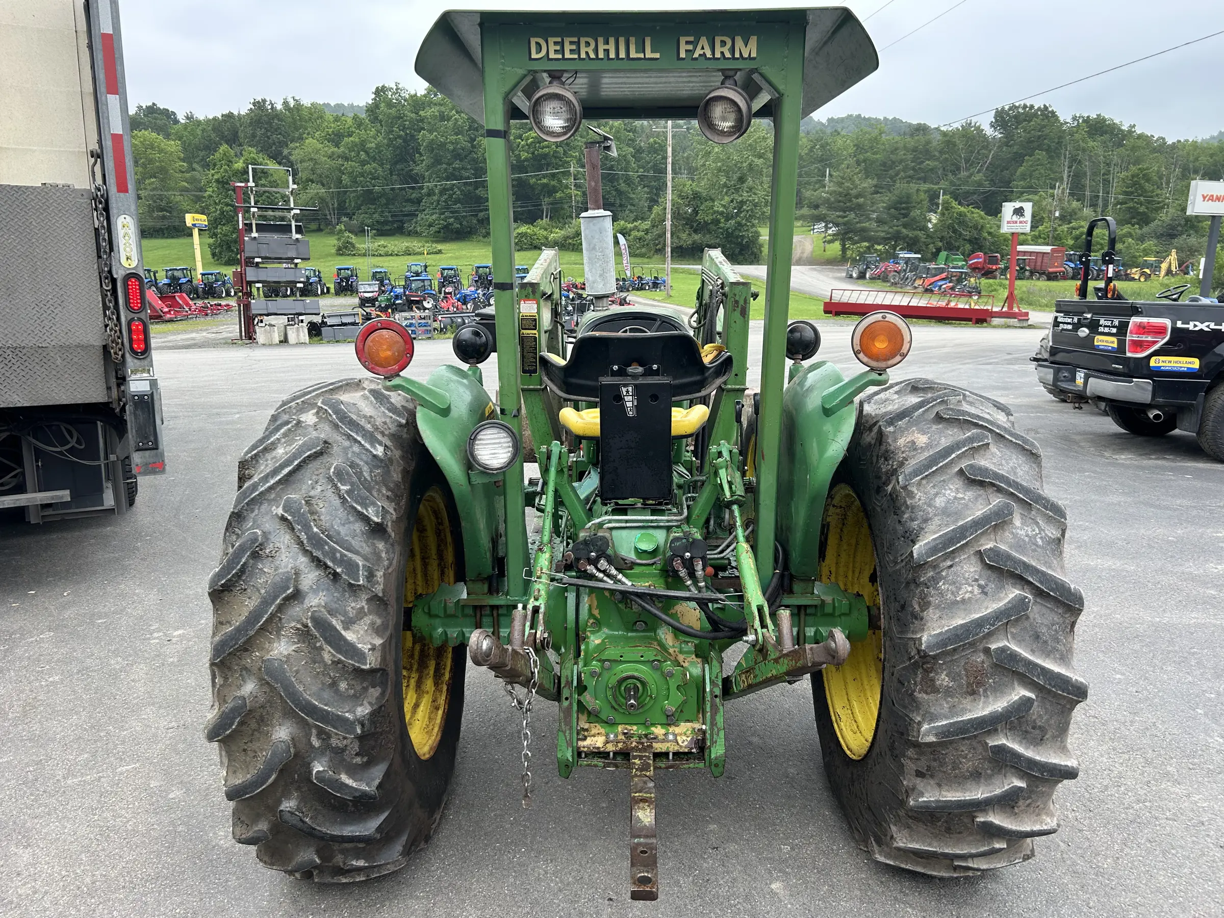John Deere 2350