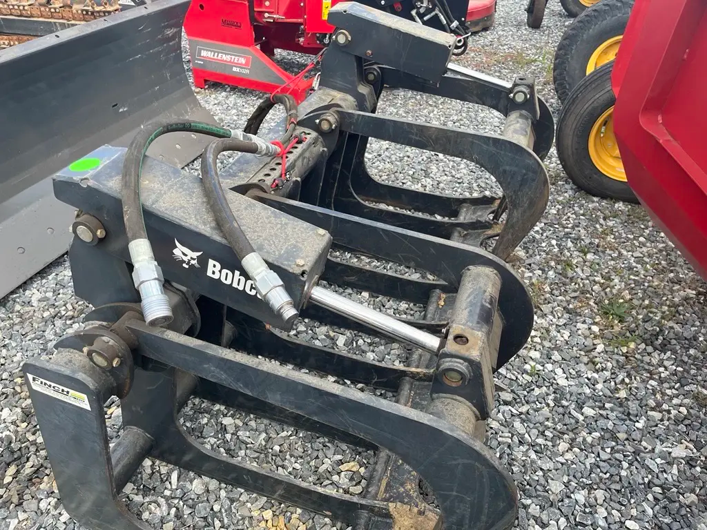Bobcat 72 Root Grapple