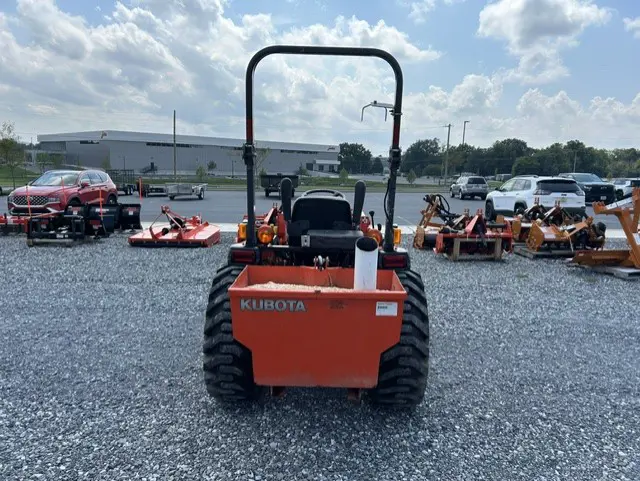 Kubota B2650HSD
