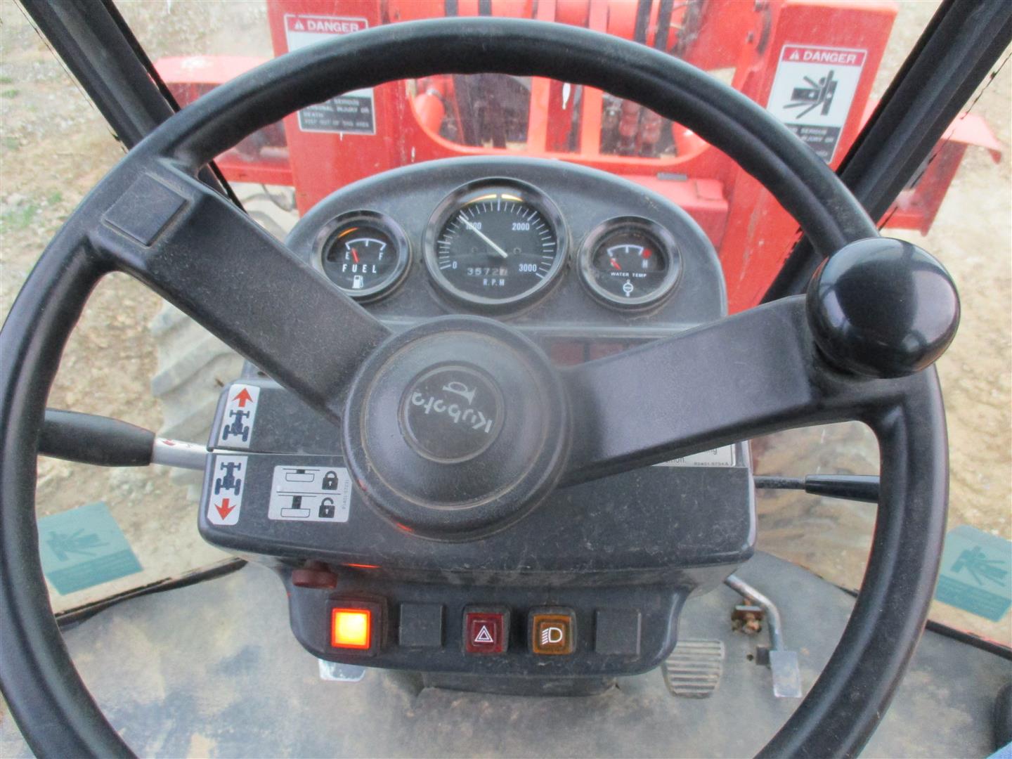 Kubota R520