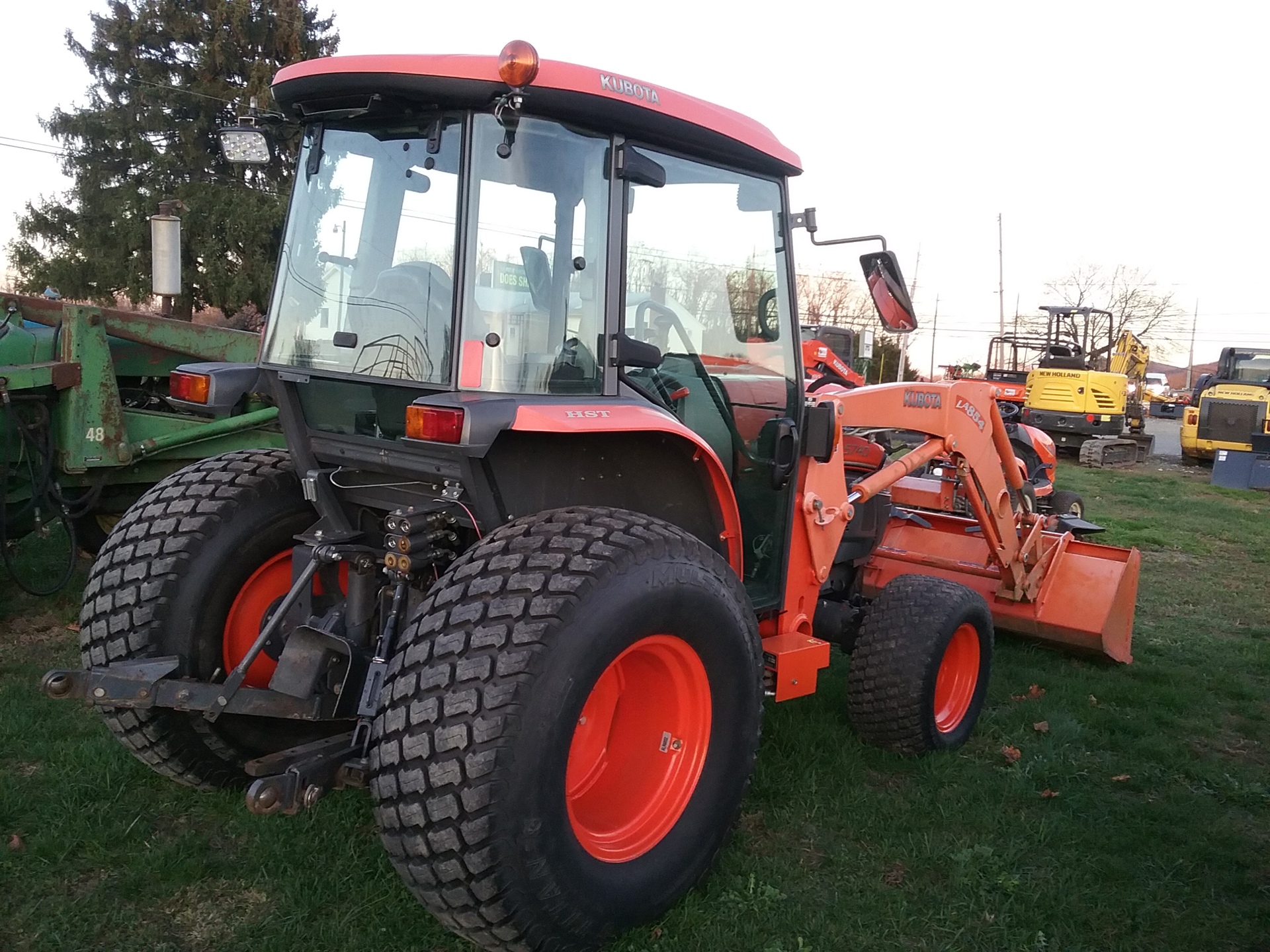 Kubota L5740HSTC