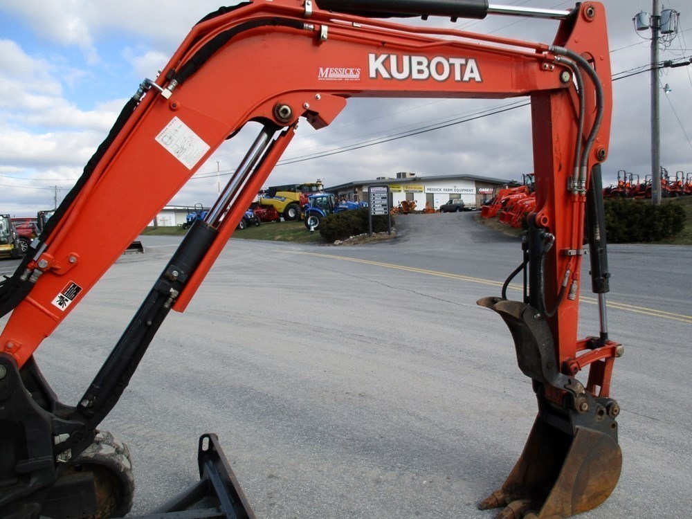 Kubota KX040-4R3P