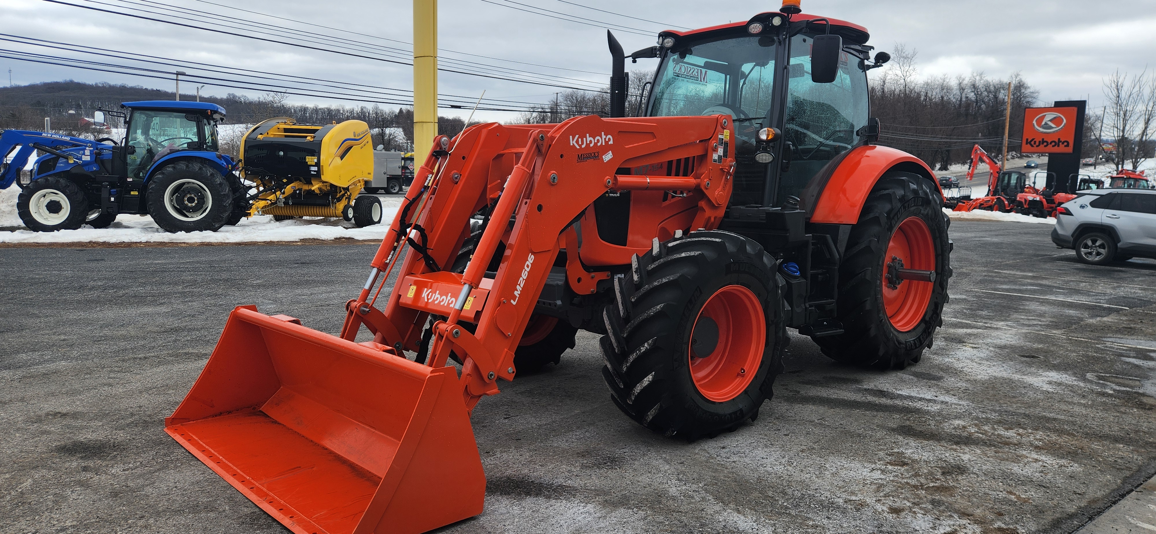 Kubota M7-154D
