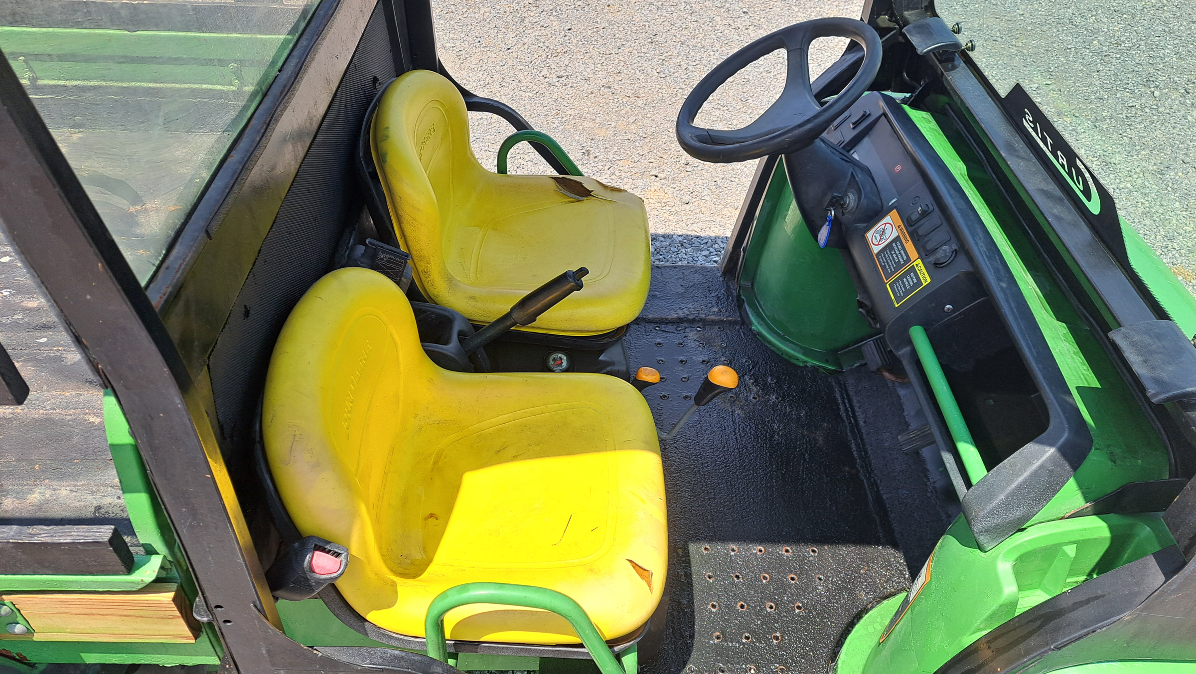 John Deere 4X2 GATOR