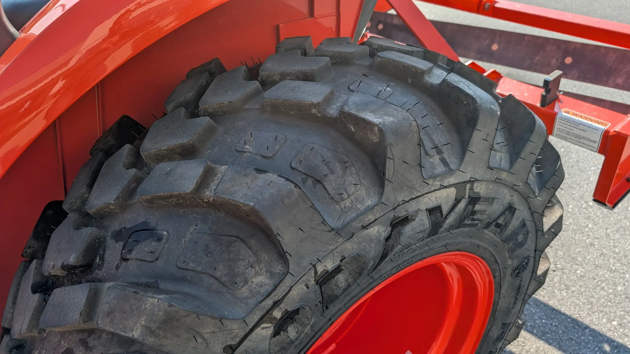 Kubota L2502HST
