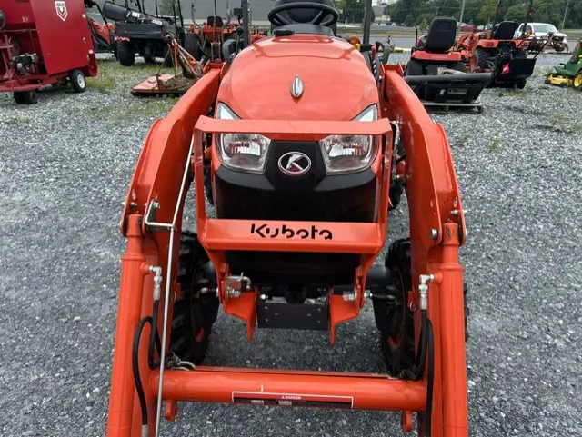Kubota LX2610HSD