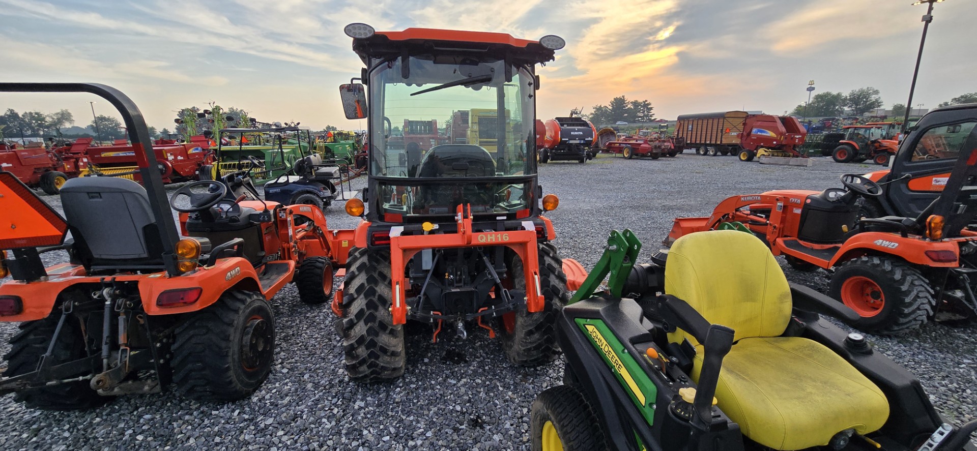 Kubota LX2610HSDC