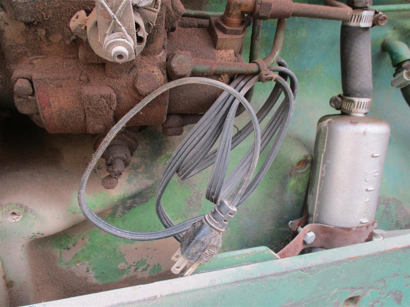 John Deere 2440