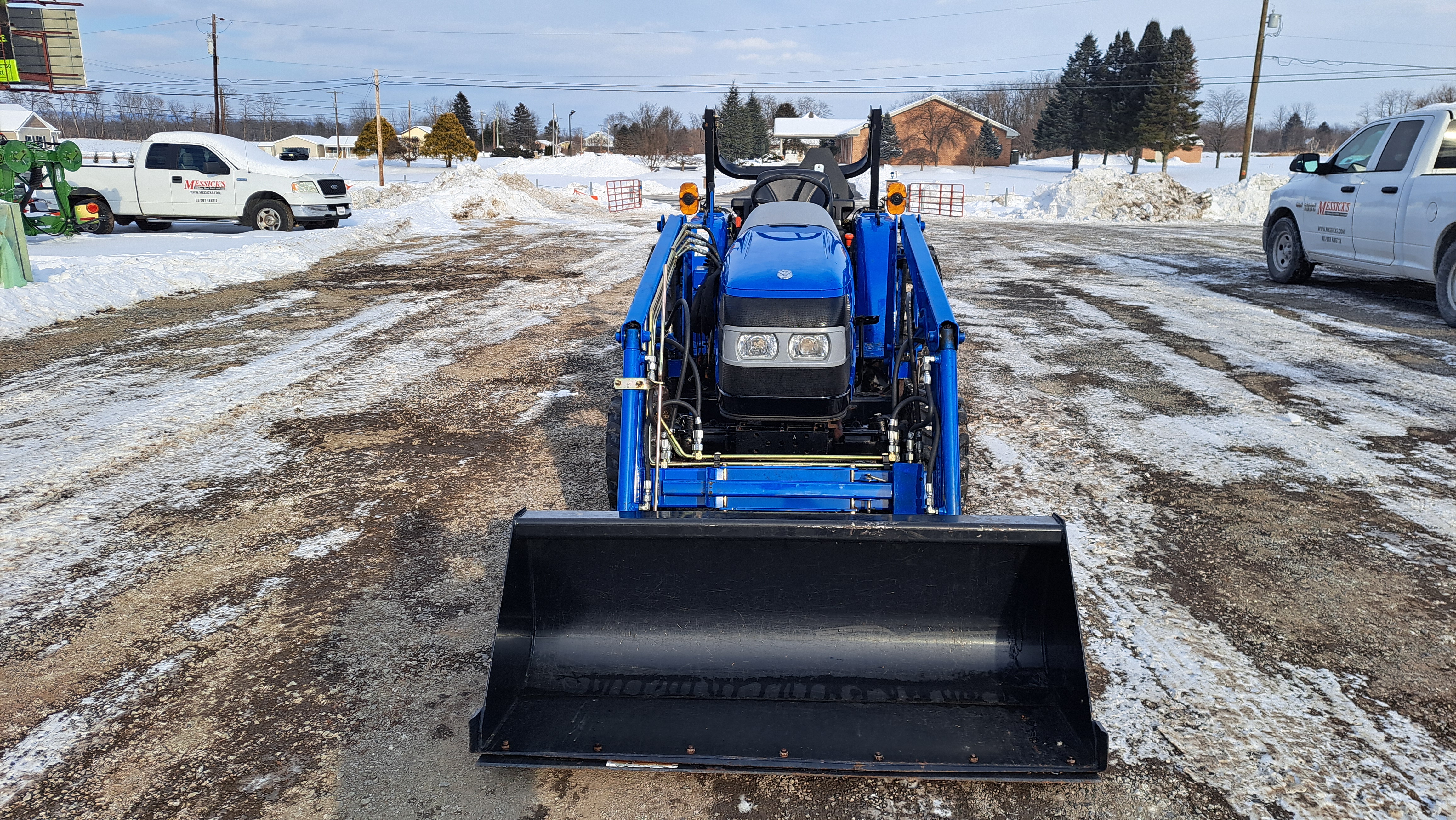 New Holland WORKMASTER 35