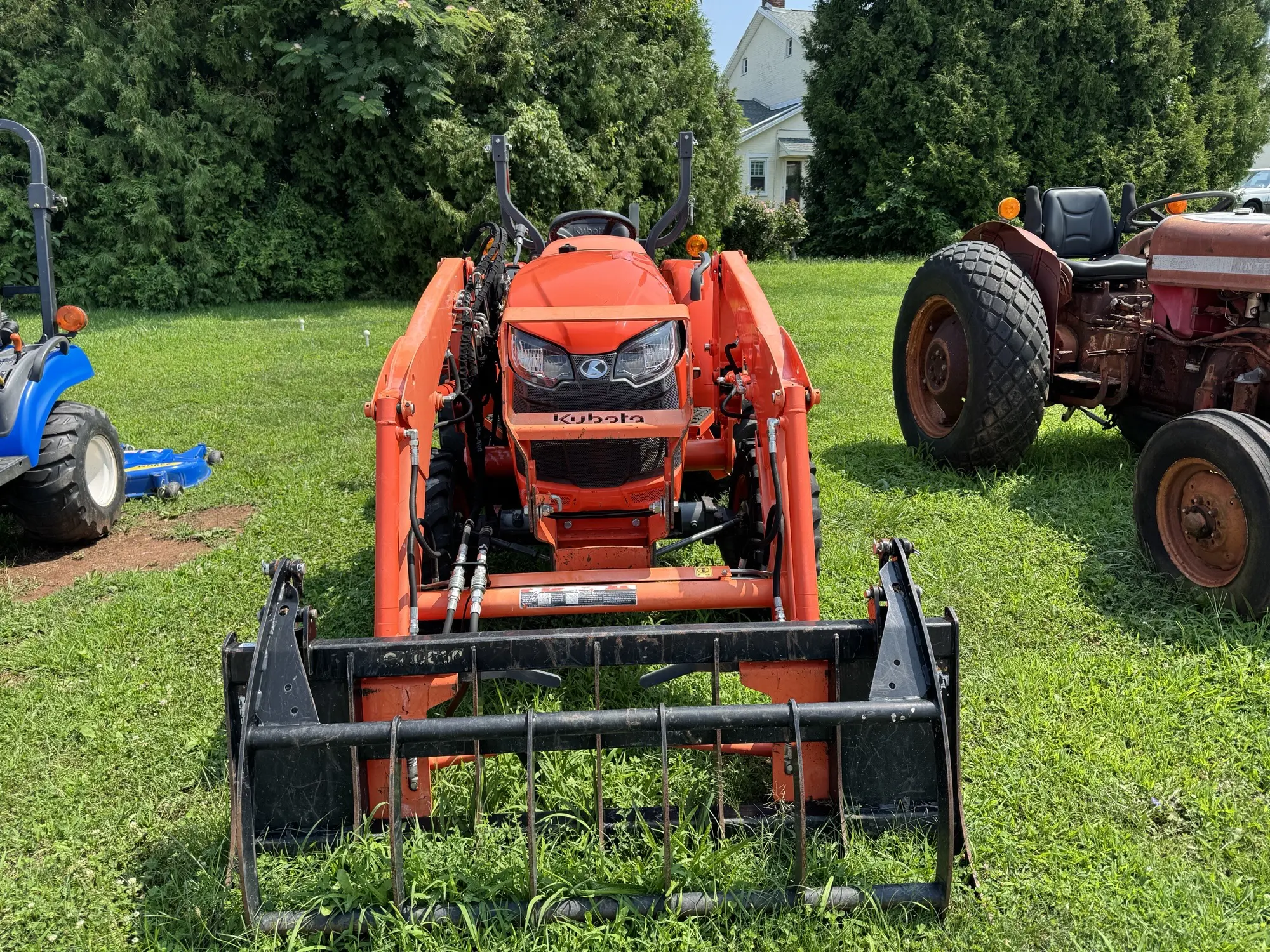 Kubota L3302HST