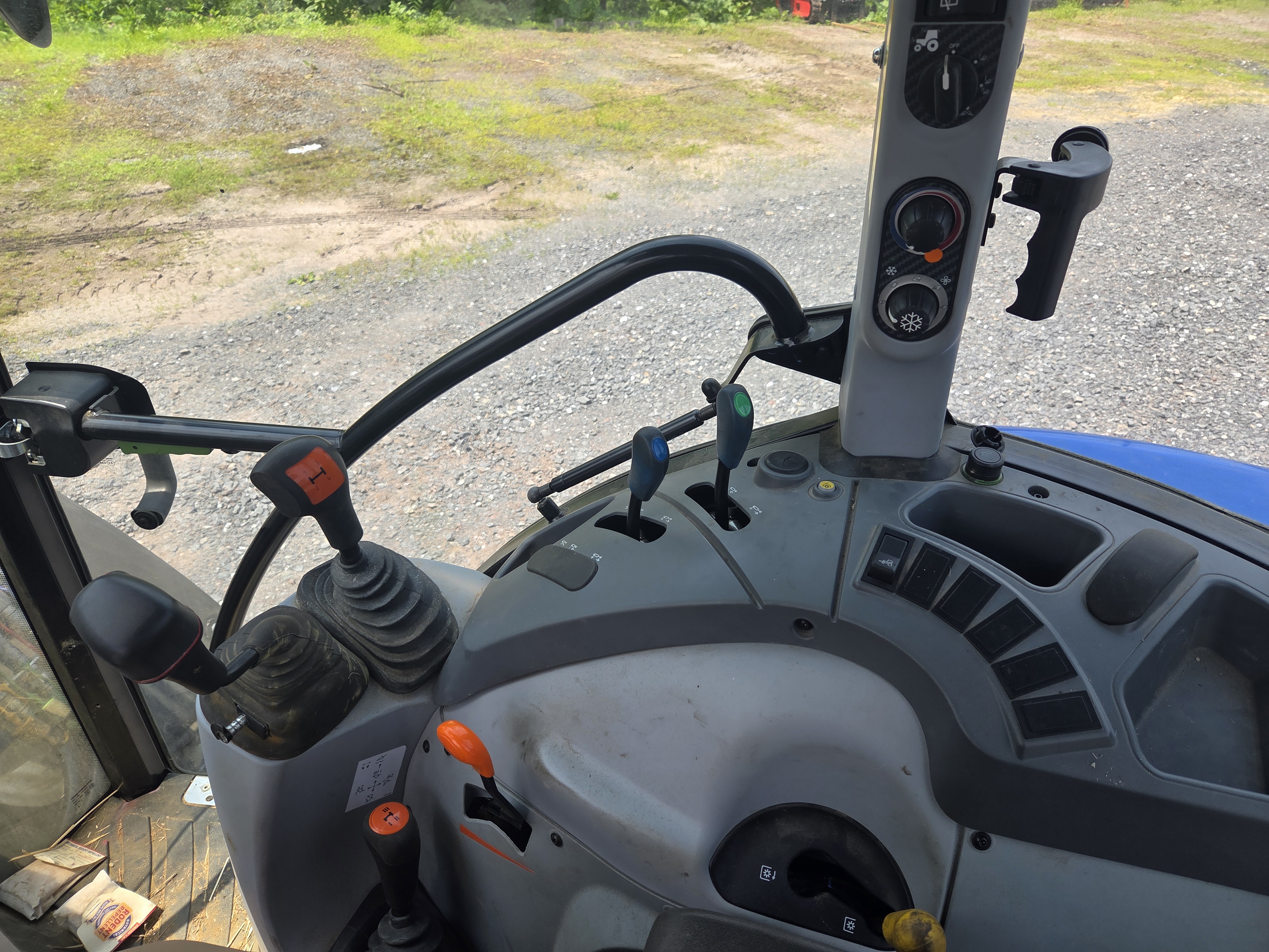 New Holland 75