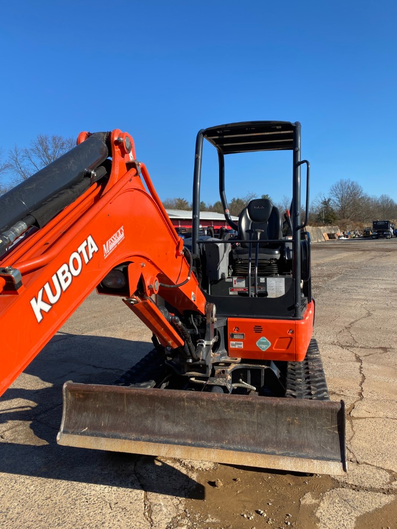 Kubota KX033-4R1