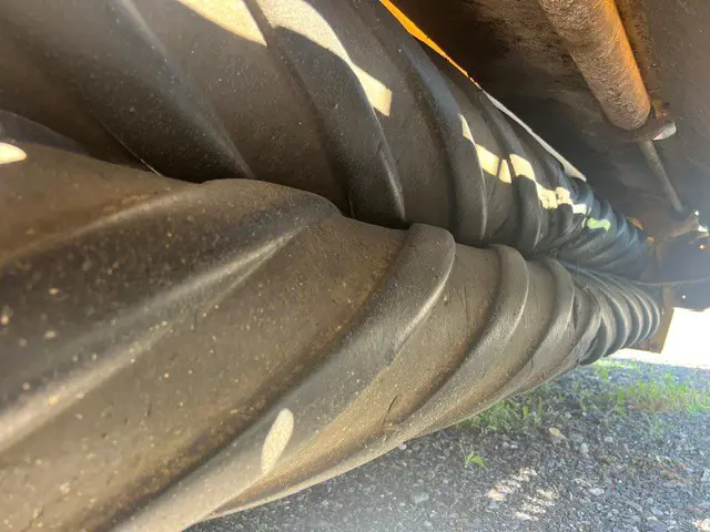 New Holland H8080