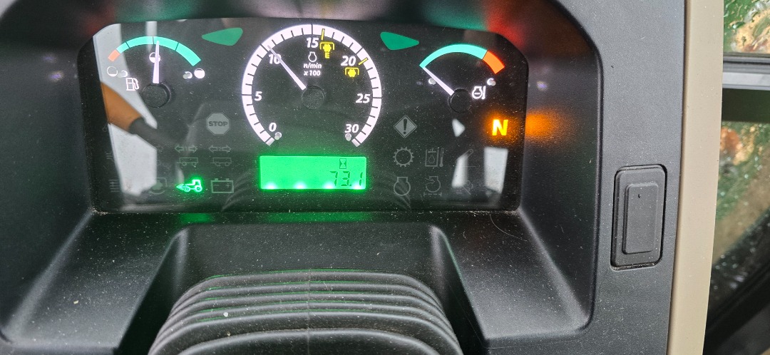 John Deere 5060E