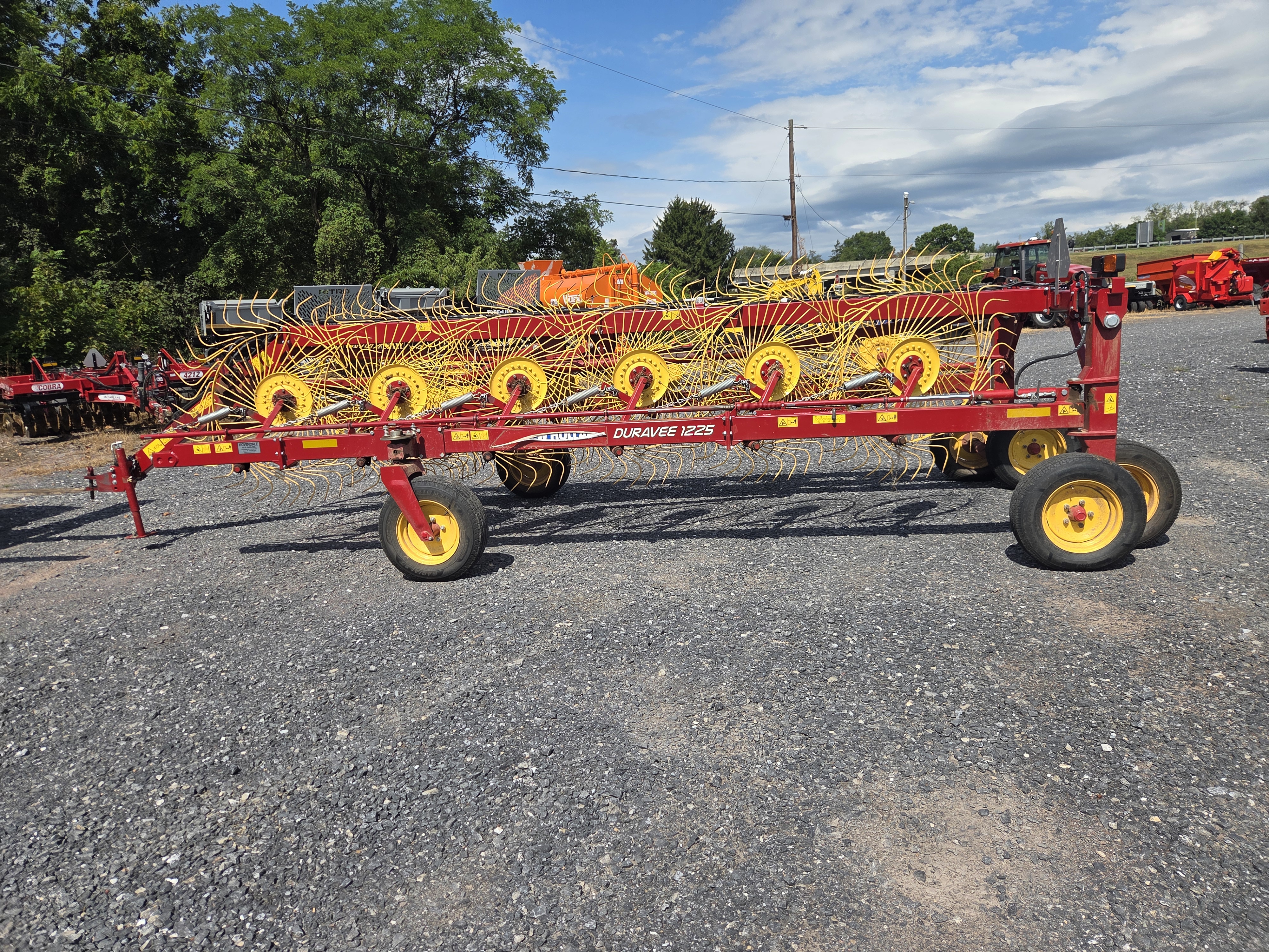 New Holland DURAVEE 1225