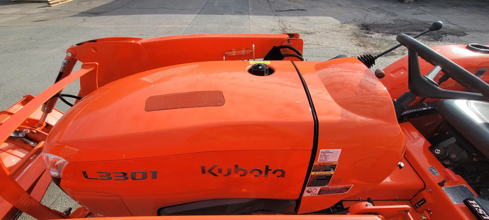 Kubota L3301HST