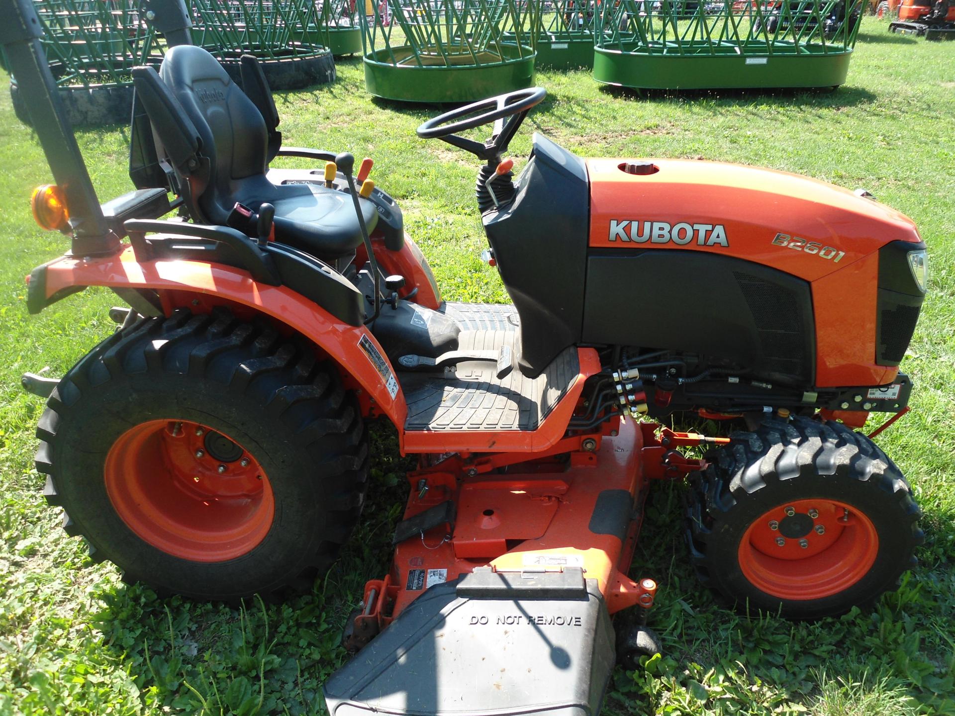 Kubota B2601HSD